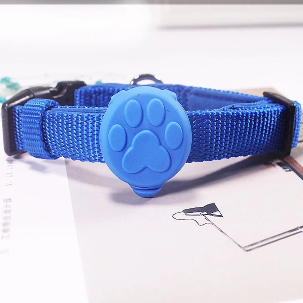 LED Safety Pet Collar Pendant - Luminous Glow Light for Dogs and Cats 