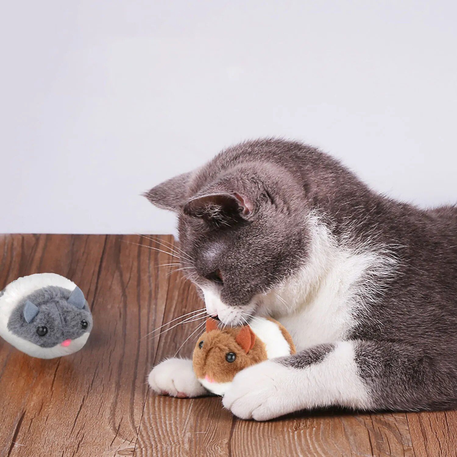 Vibrant Mice Shaped Plush Cat Toy 