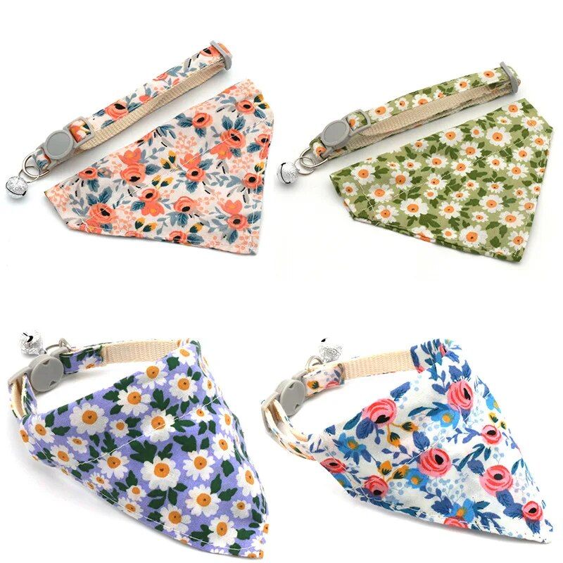Adjustable Daisy Charm Pet Collar for Cats and Small Dogs 