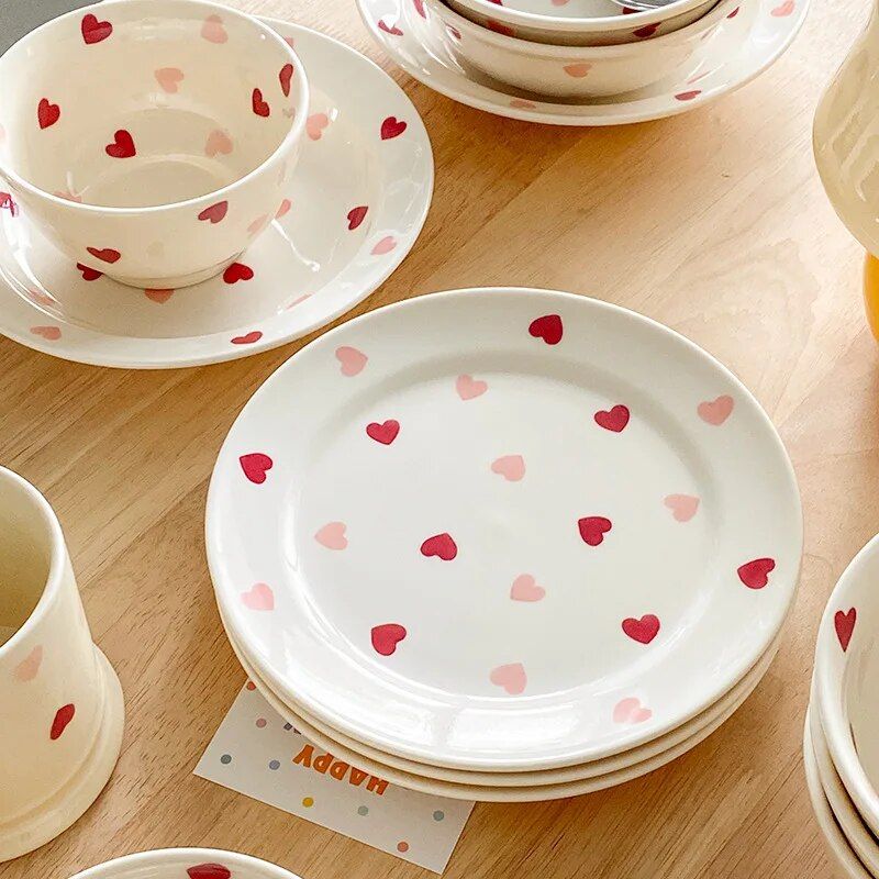 Charming Heart-Shaped Ceramic Dinnerware 