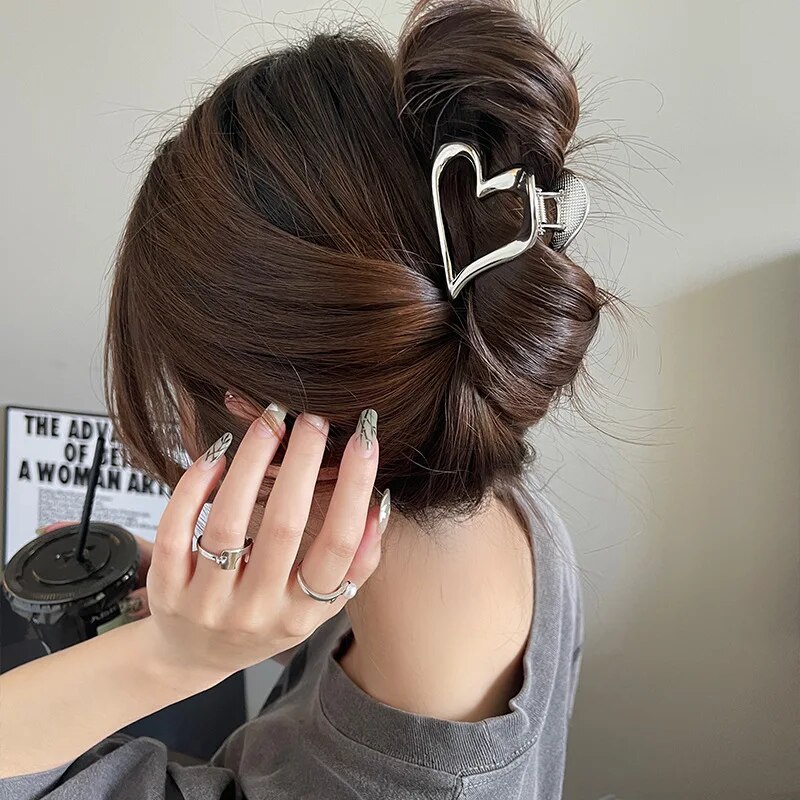 Elegant Geometric Heart Hair Claw Clip for Women and Girls 